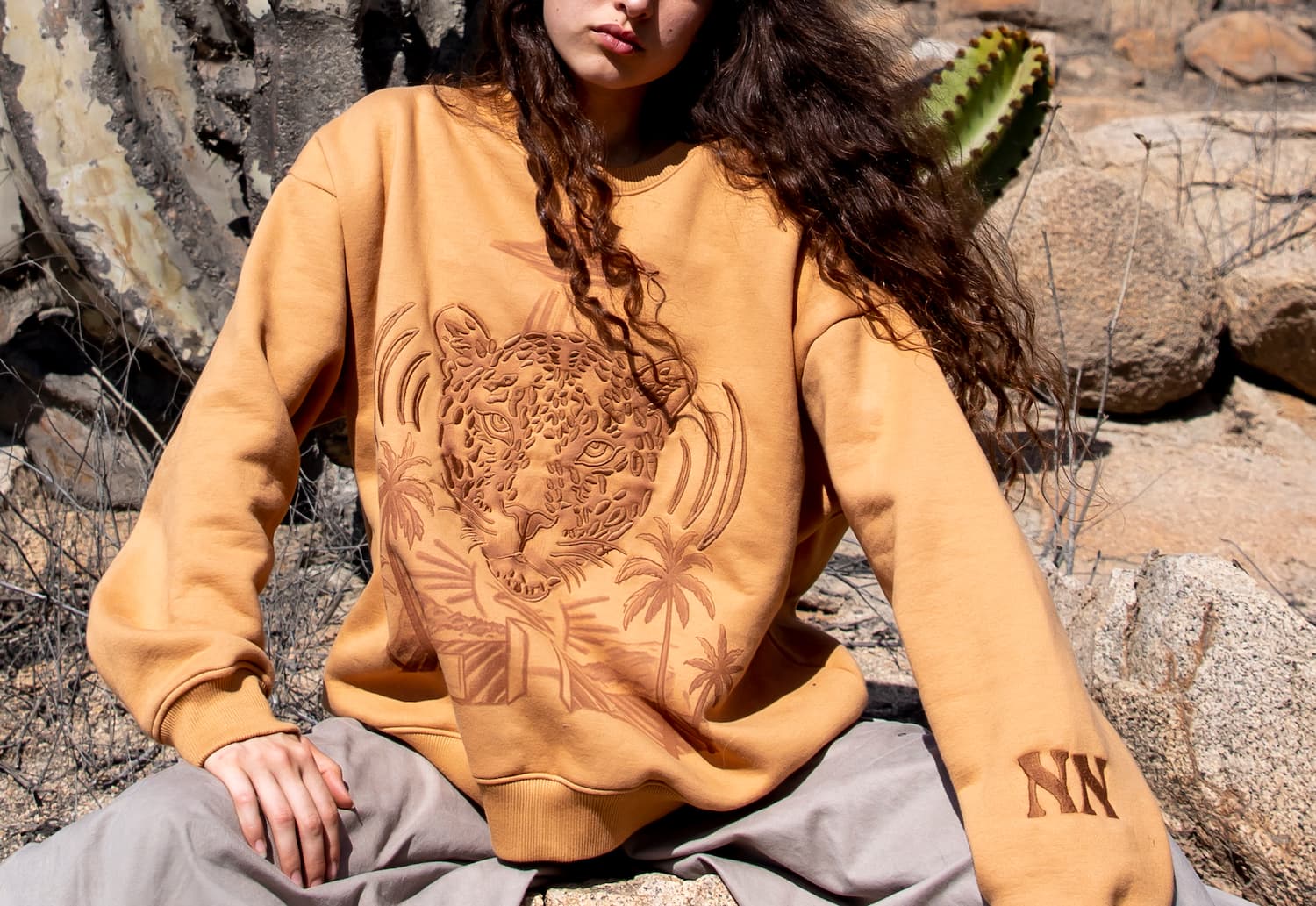 Polera Chavin Camel - Imagen 2